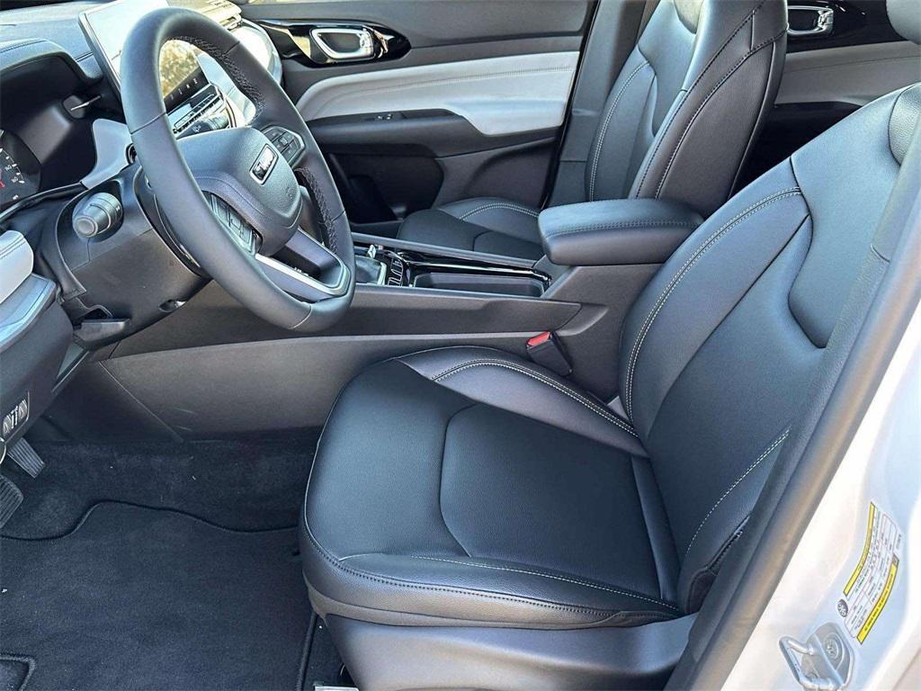 new 2026 Jeep Compass car, priced at $34,581