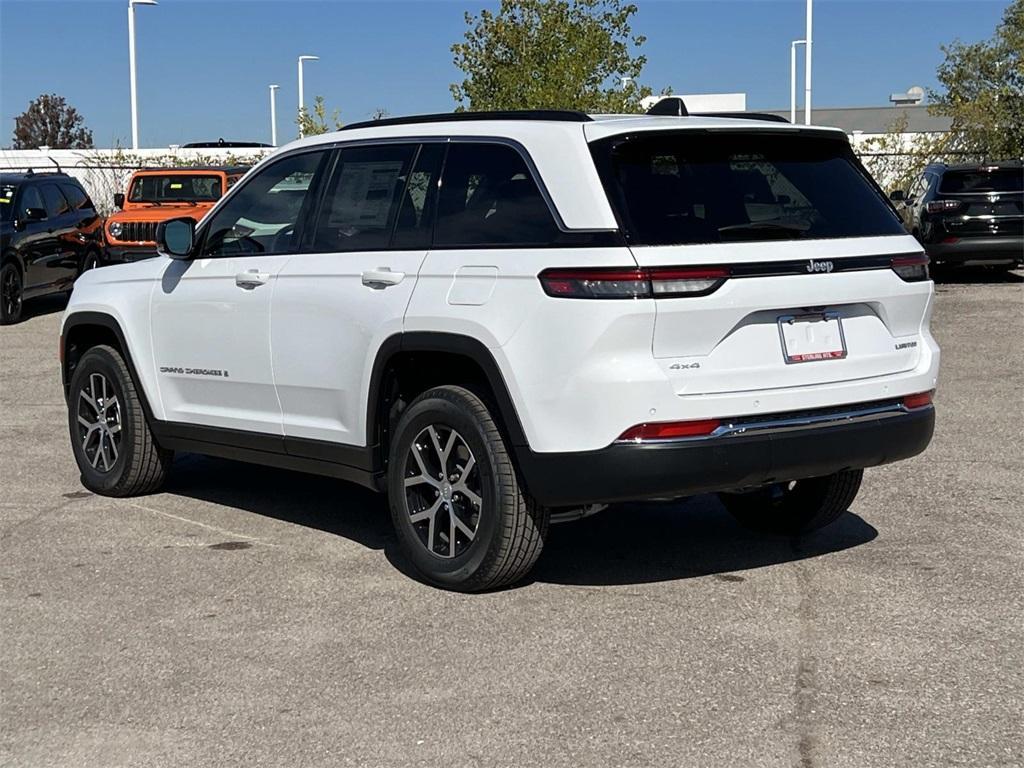 new 2025 Jeep Grand Cherokee car, priced at $46,331