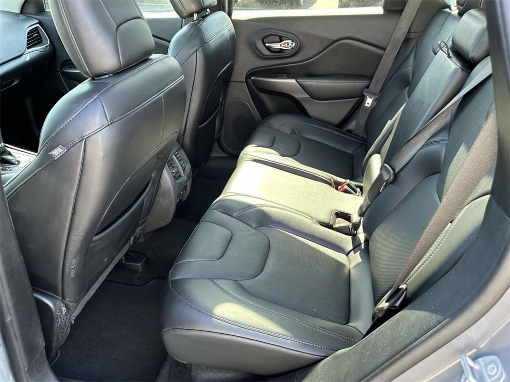 used 2021 Jeep Cherokee car, priced at $23,275