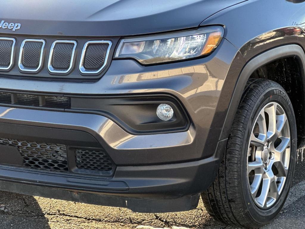 used 2022 Jeep Compass car, priced at $18,995