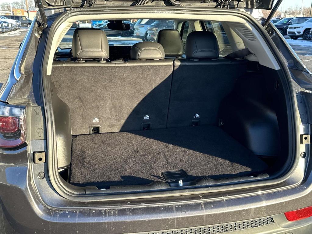 used 2022 Jeep Compass car, priced at $18,995