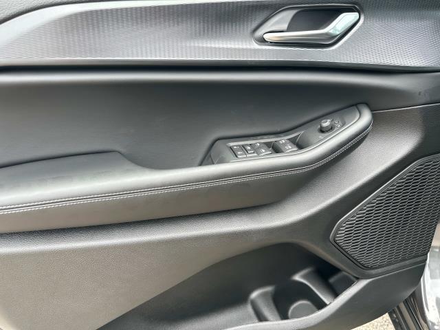 new 2025 Jeep Grand Cherokee L car, priced at $49,023