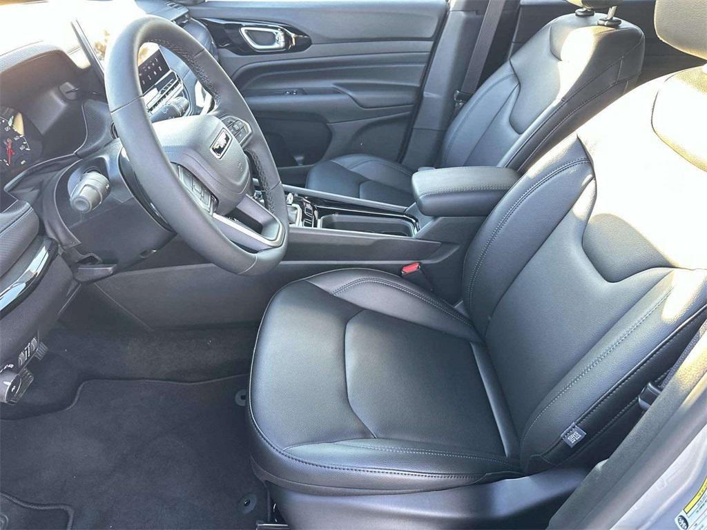 new 2026 Jeep Compass car, priced at $37,316