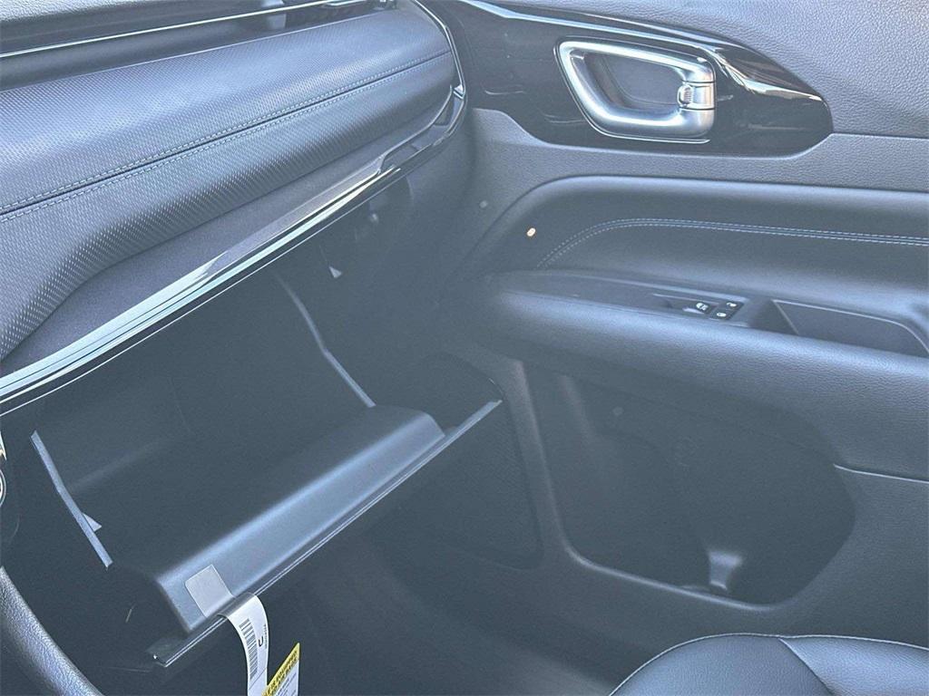 new 2026 Jeep Compass car, priced at $37,316