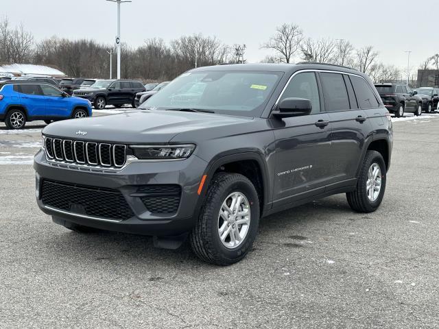 new 2025 Jeep Grand Cherokee car, priced at $42,406