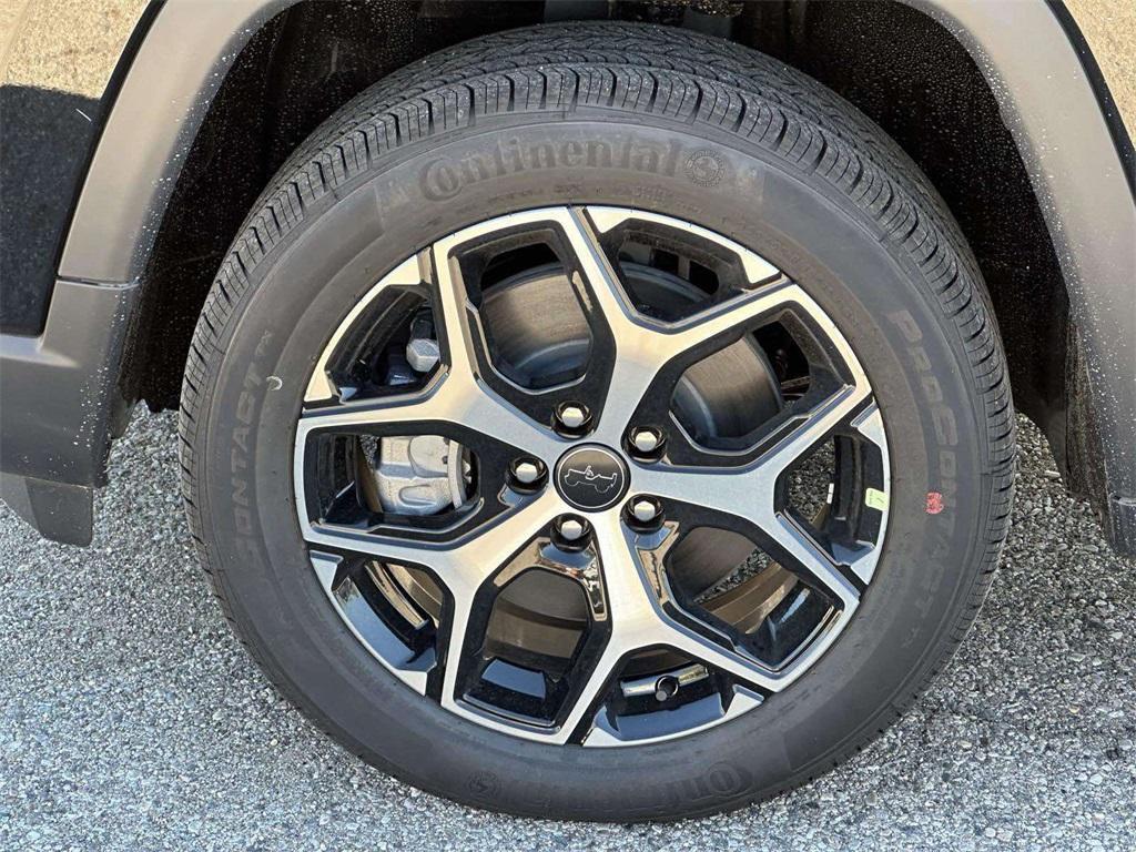 new 2026 Jeep Compass car, priced at $35,129