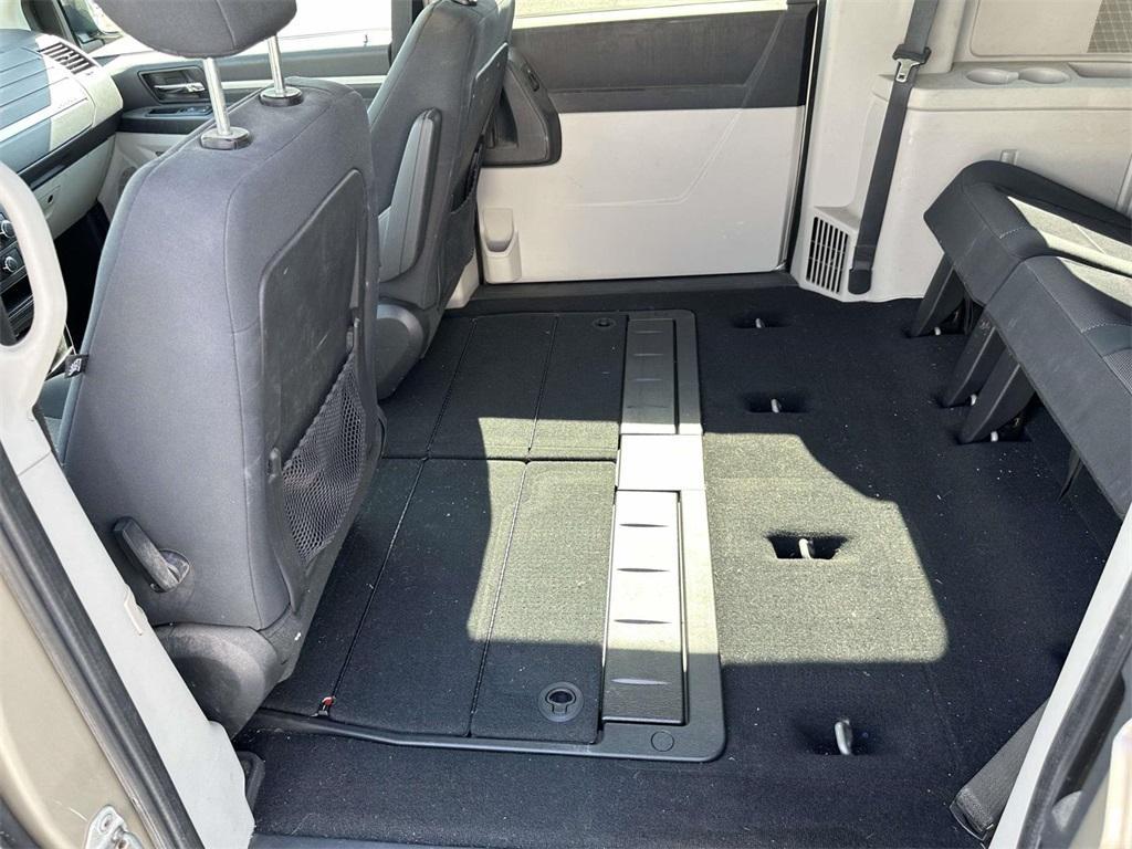 used 2009 Dodge Grand Caravan car, priced at $1,995