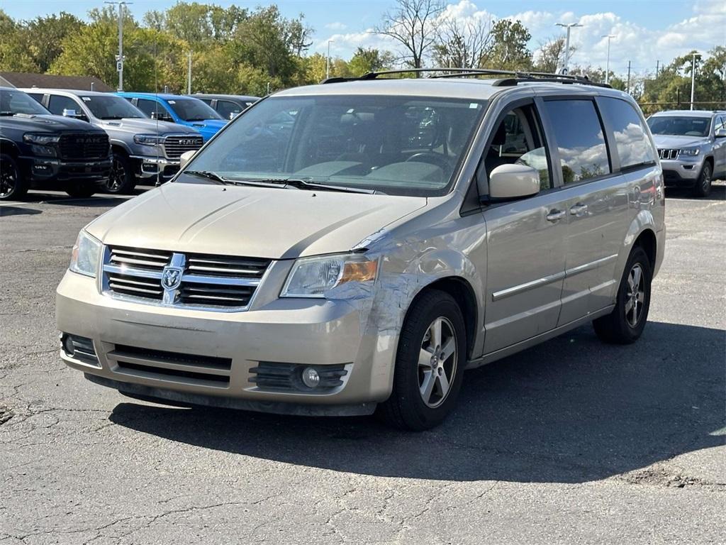 used 2009 Dodge Grand Caravan car, priced at $1,995
