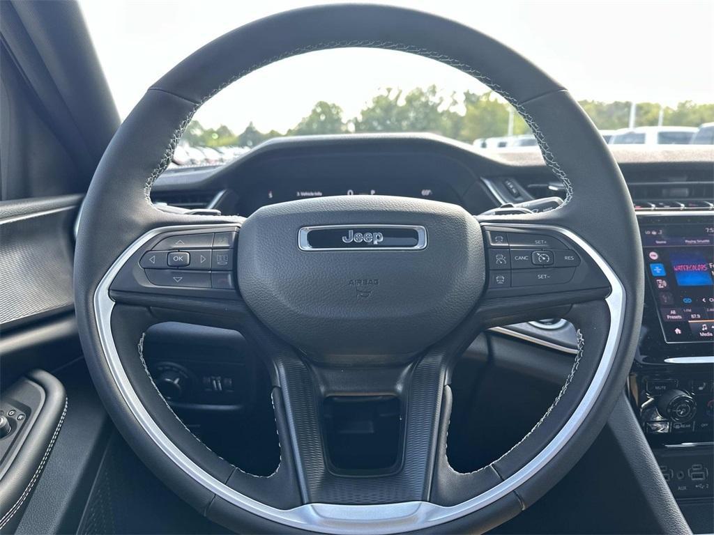 new 2025 Jeep Grand Cherokee L car, priced at $45,140