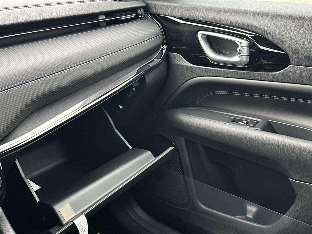 new 2026 Jeep Compass car, priced at $36,768