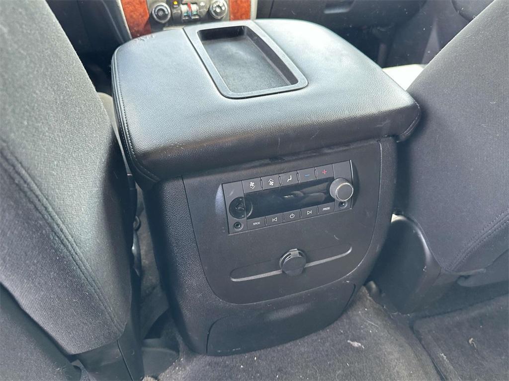 used 2011 Chevrolet Suburban car, priced at $8,995