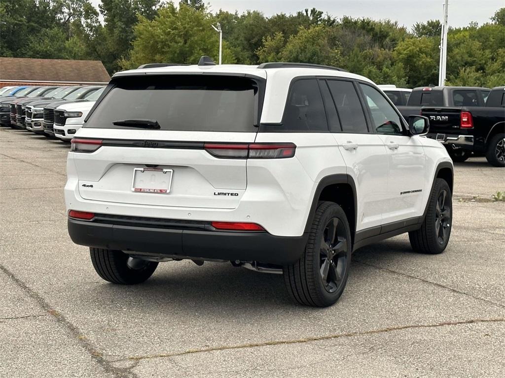 new 2025 Jeep Grand Cherokee car, priced at $52,645