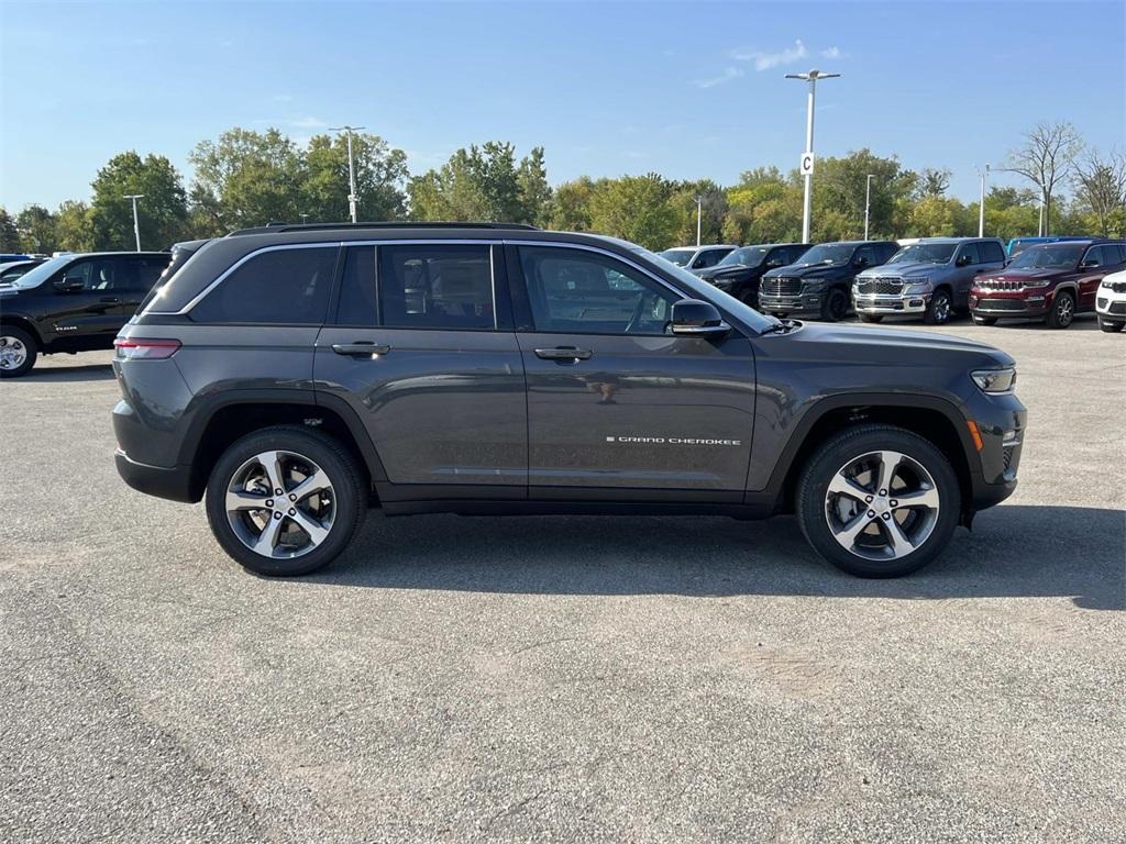 new 2025 Jeep Grand Cherokee car, priced at $53,091