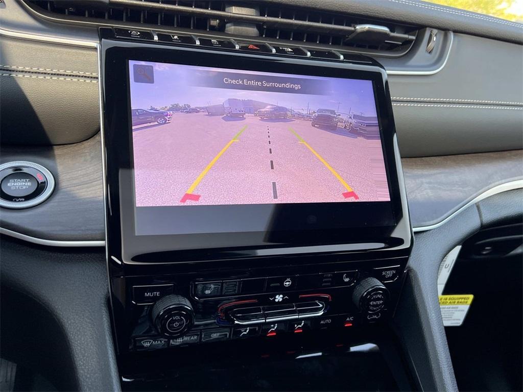 new 2025 Jeep Grand Cherokee car, priced at $53,091