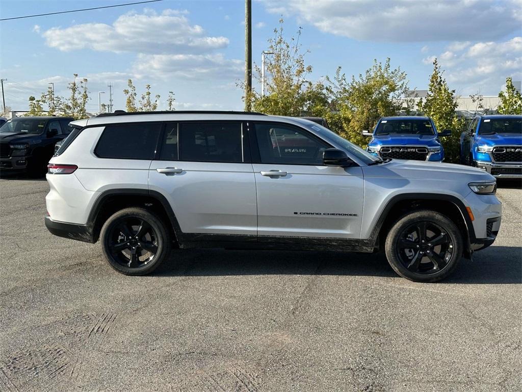 new 2025 Jeep Grand Cherokee L car, priced at $49,148