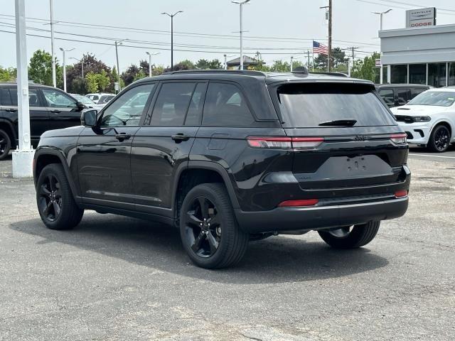 used 2023 Jeep Grand Cherokee car, priced at $36,995
