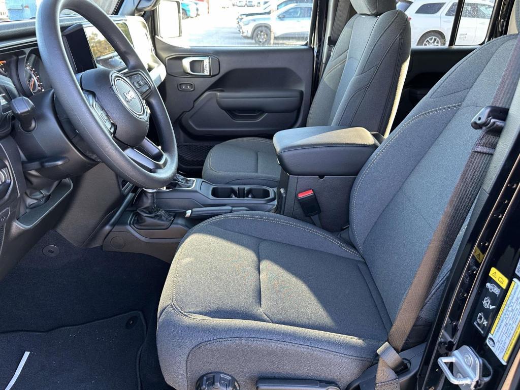 new 2026 Jeep Wrangler car, priced at $43,780