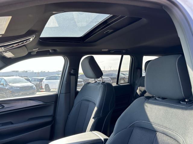 new 2025 Jeep Grand Cherokee car, priced at $42,745