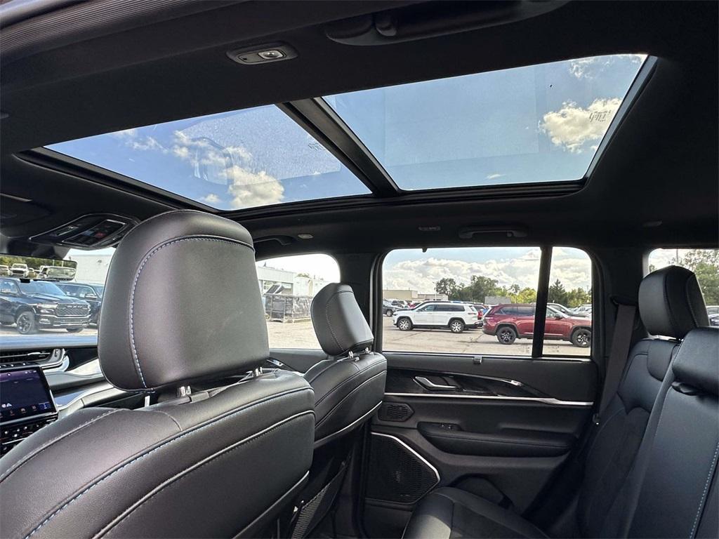 new 2025 Jeep Grand Cherokee 4xe car, priced at $74,409