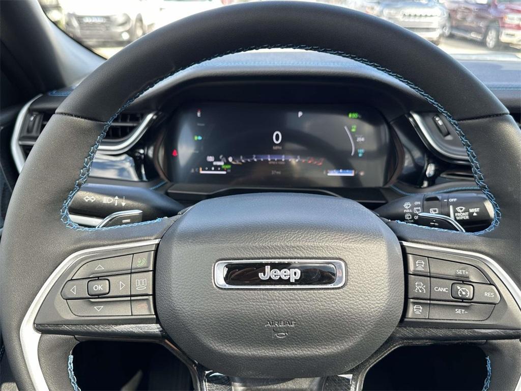 new 2025 Jeep Grand Cherokee 4xe car, priced at $74,409