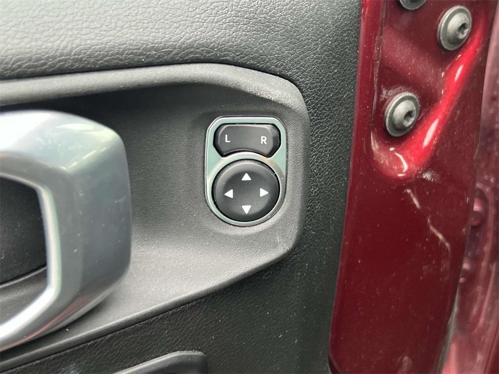 used 2021 Jeep Wrangler Unlimited car, priced at $35,995