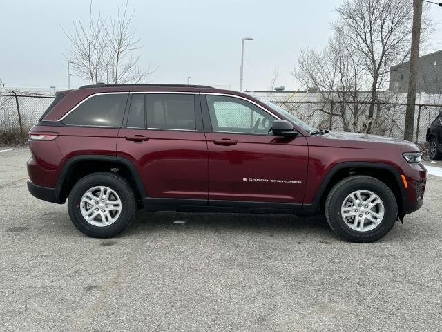 new 2025 Jeep Grand Cherokee car, priced at $42,406