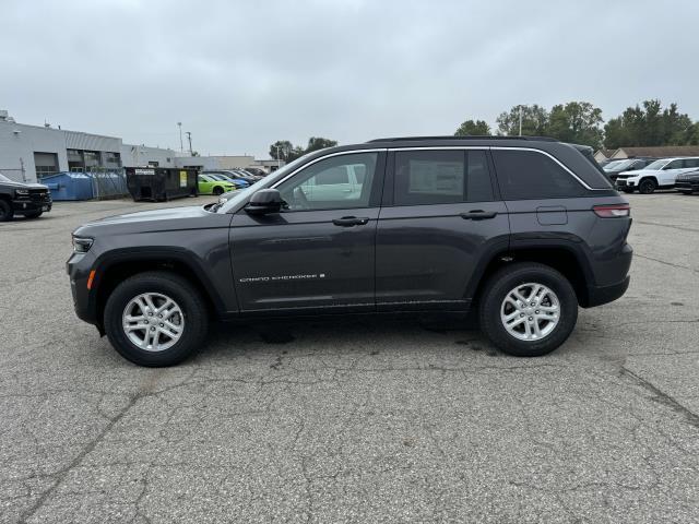 new 2025 Jeep Grand Cherokee car, priced at $42,406