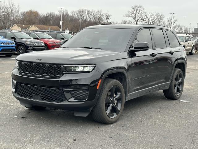 used 2023 Jeep Grand Cherokee car, priced at $34,995