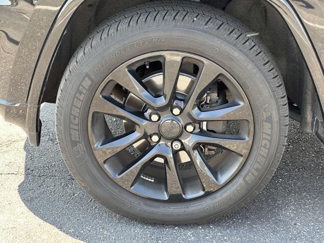 used 2017 Jeep Grand Cherokee car, priced at $10,995