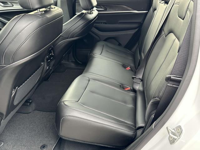 new 2025 Jeep Grand Cherokee car, priced at $46,206