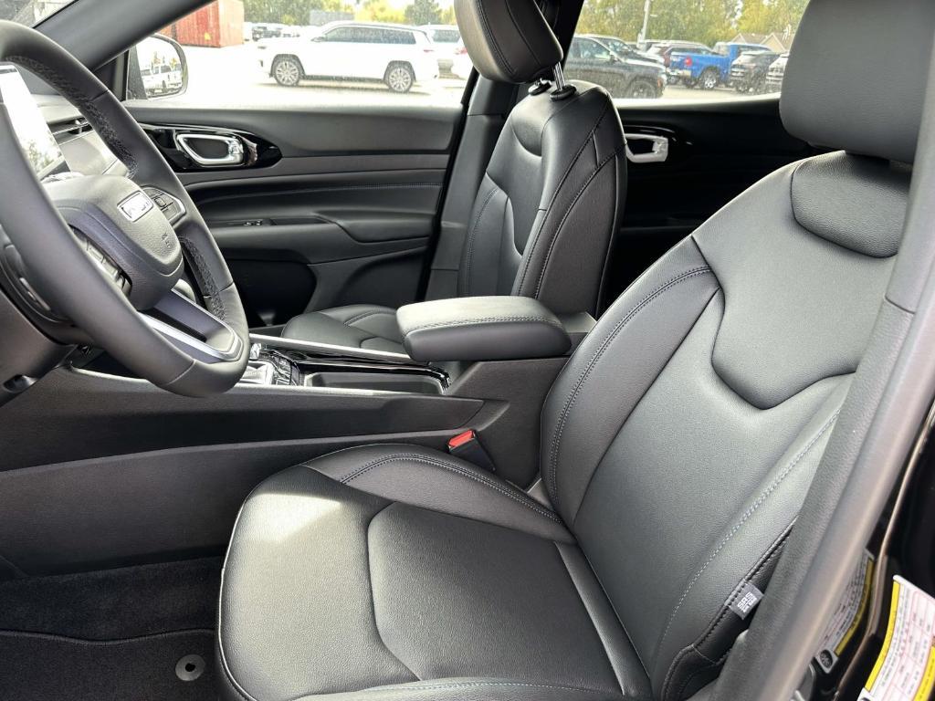 new 2026 Jeep Compass car, priced at $36,965