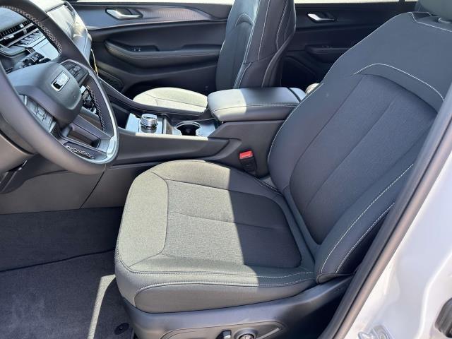 new 2025 Jeep Grand Cherokee L car, priced at $44,479