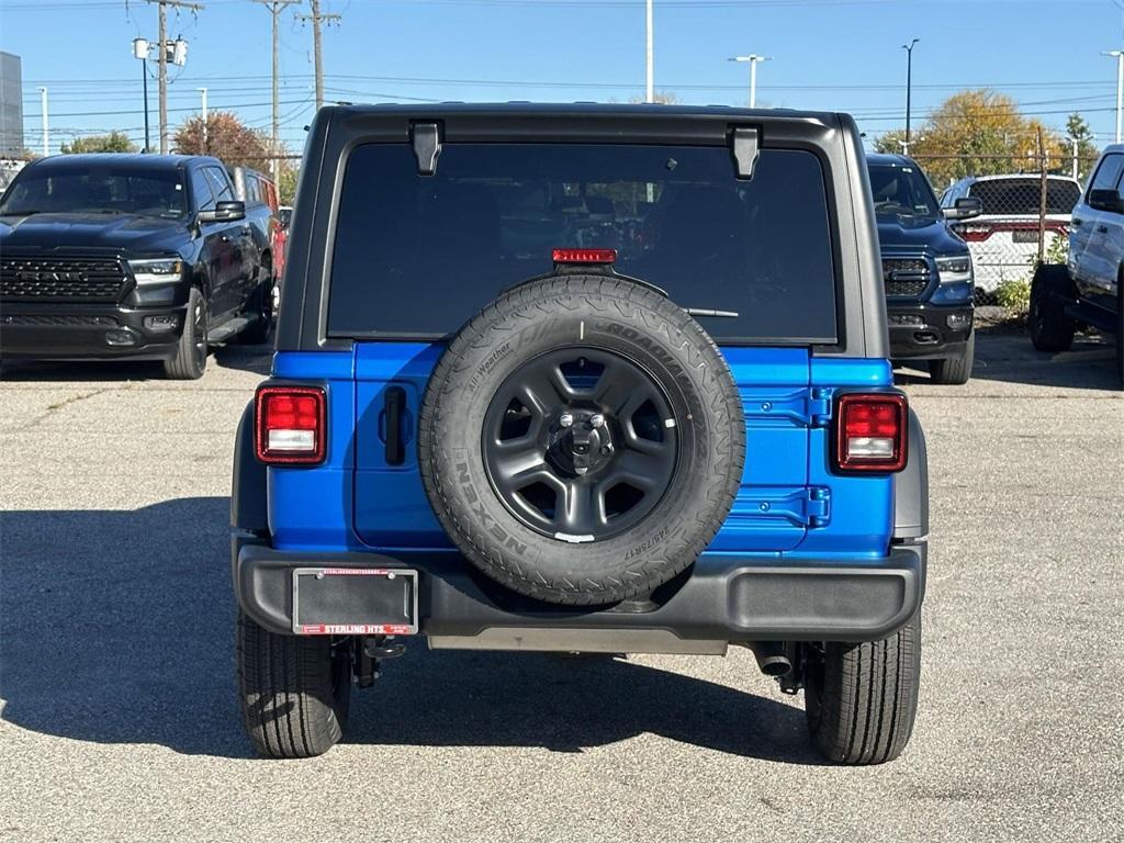 new 2026 Jeep Wrangler car, priced at $44,376