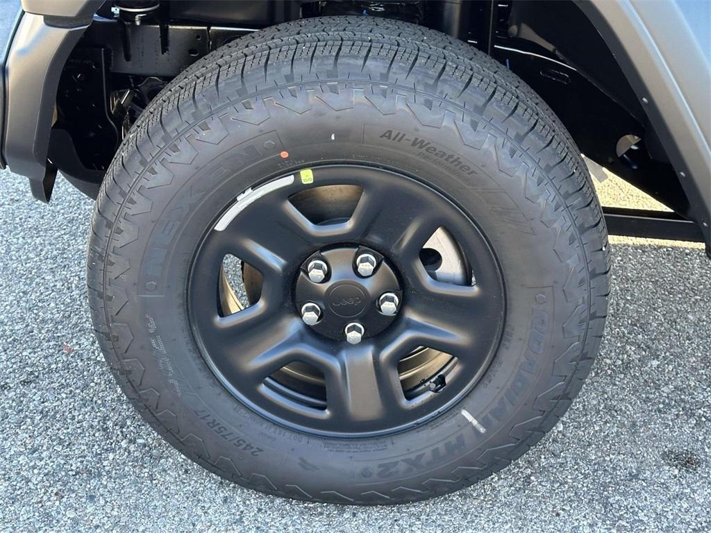 new 2026 Jeep Wrangler car, priced at $44,376
