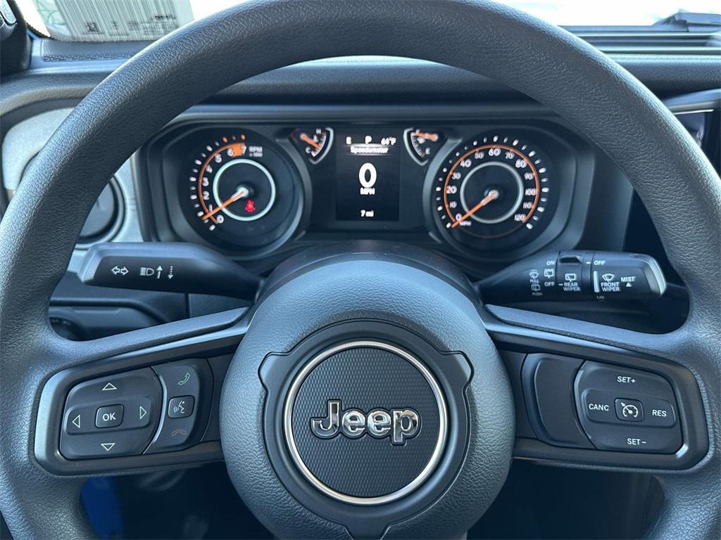 new 2026 Jeep Wrangler car, priced at $44,376