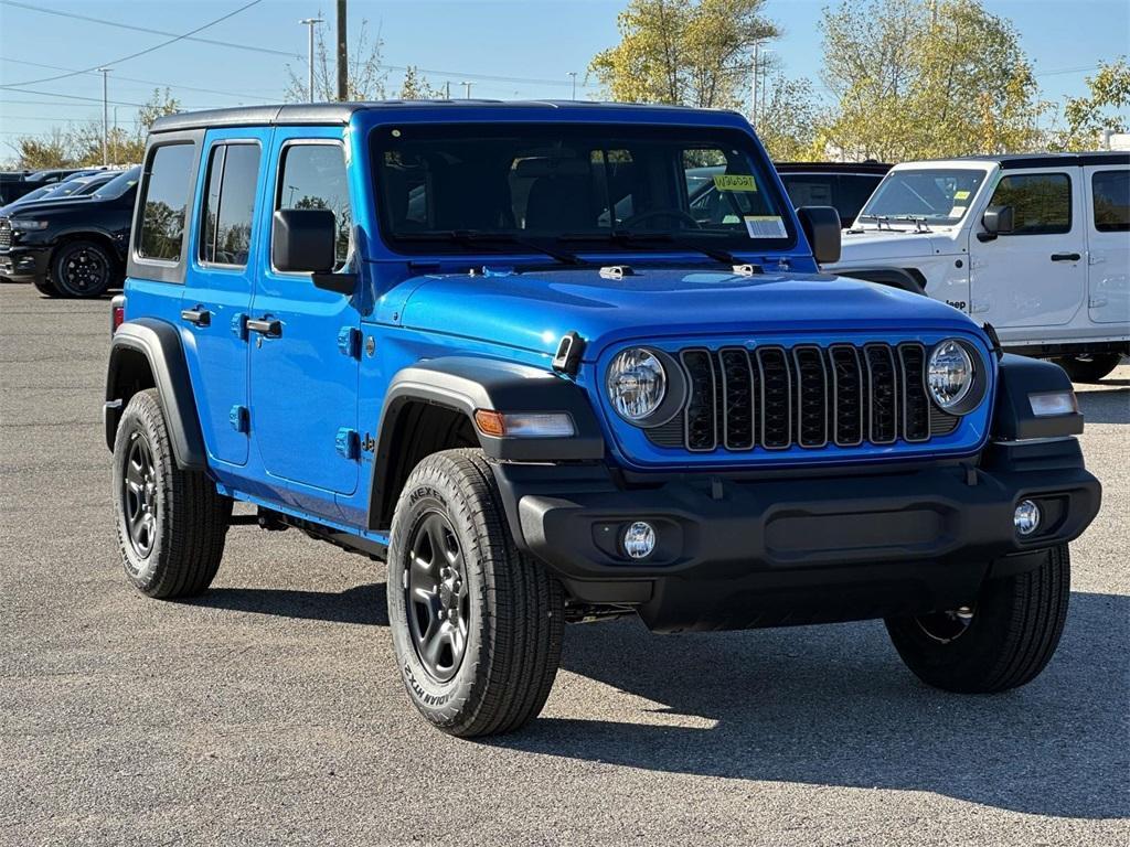 new 2026 Jeep Wrangler car, priced at $44,376