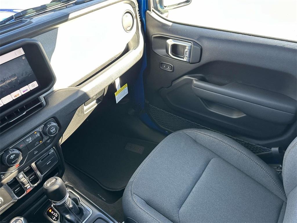 new 2026 Jeep Wrangler car, priced at $44,376