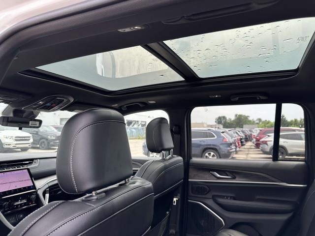 new 2025 Jeep Grand Cherokee car, priced at $52,520
