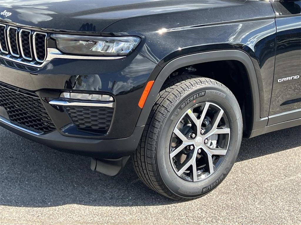new 2025 Jeep Grand Cherokee car, priced at $46,867