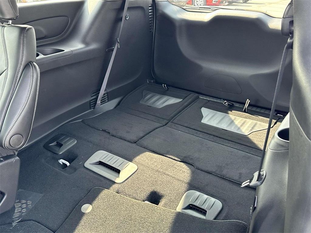 new 2026 Chrysler Pacifica car, priced at $45,526