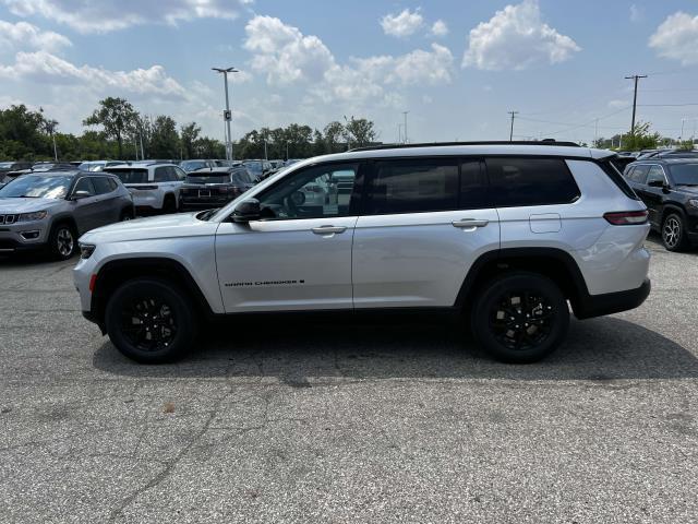 new 2024 Jeep Grand Cherokee L car, priced at $47,874