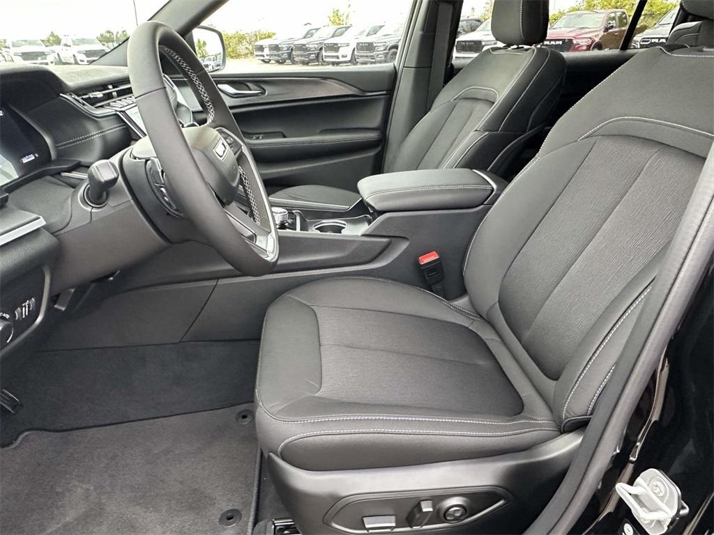 new 2025 Jeep Grand Cherokee L car, priced at $45,140