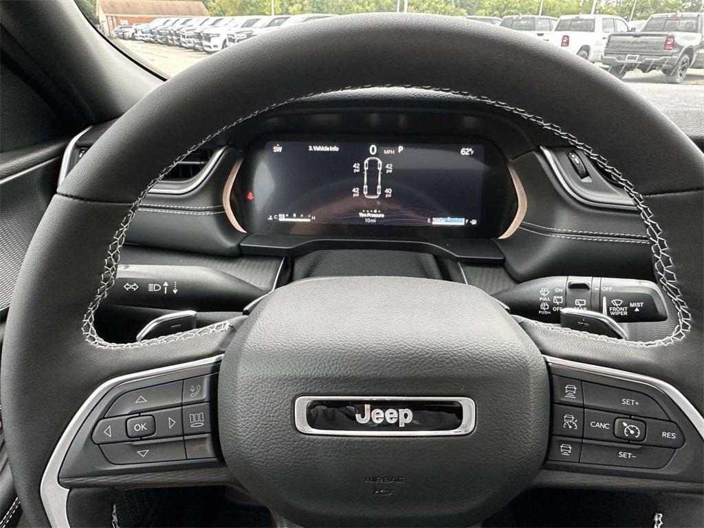new 2025 Jeep Grand Cherokee L car, priced at $45,140