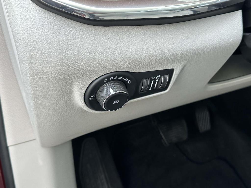 used 2022 Jeep Compass car, priced at $22,995