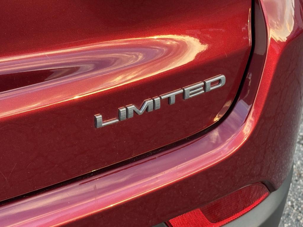 used 2022 Jeep Compass car, priced at $22,995