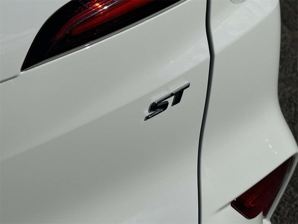 used 2024 Buick Envista car, priced at $24,995