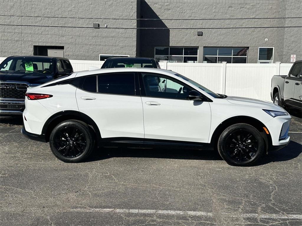 used 2024 Buick Envista car, priced at $24,995