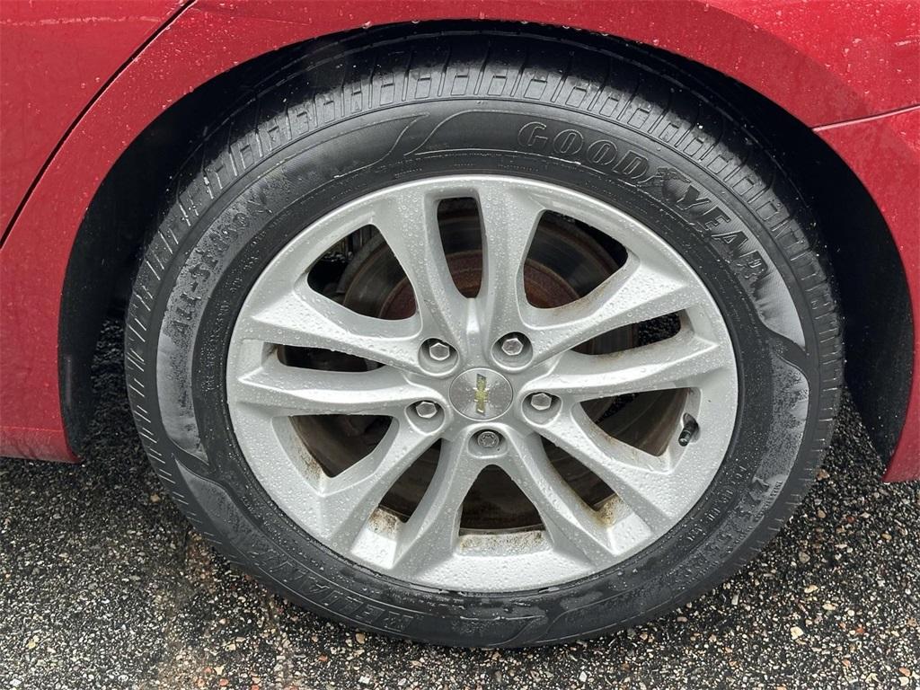 used 2017 Chevrolet Malibu car, priced at $8,995