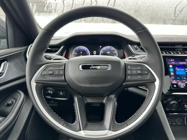 new 2025 Jeep Grand Cherokee car, priced at $47,063