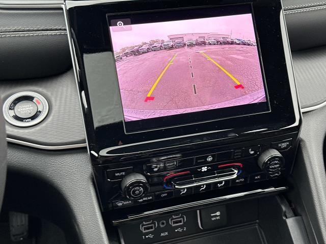 new 2025 Jeep Grand Cherokee car, priced at $47,063